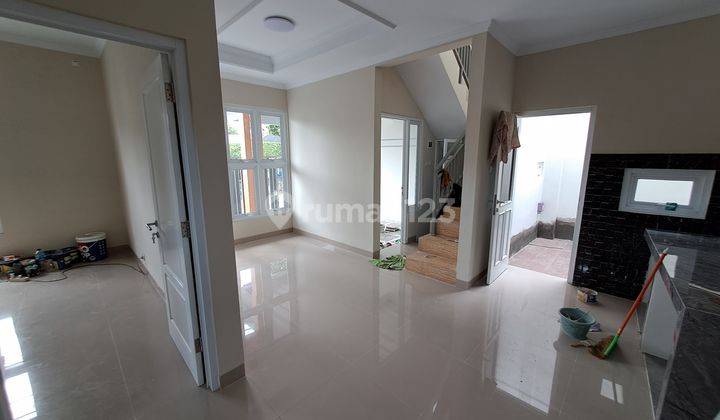 Rumah Desaign Mewah 2 Lantai di Kadisoka Purwomartani  7