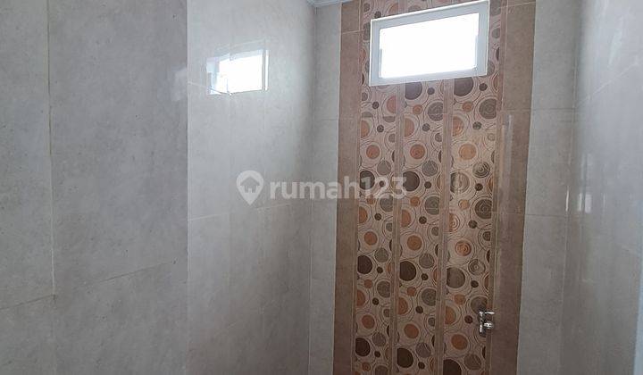 Rumah Desaign Mewah 2 Lantai di Kadisoka Purwomartani  14