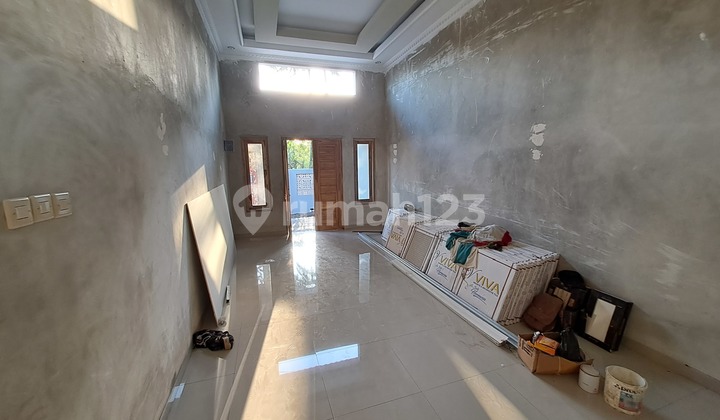 Rumah Luas Elegan Dekat Stadion Maguwoharjo Depok Sleman 6