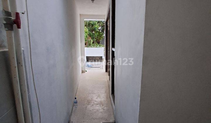 Rumah Gaya Scandinaviani Dekat Sekolah BUDI MULIA TAJEM Sleman 13