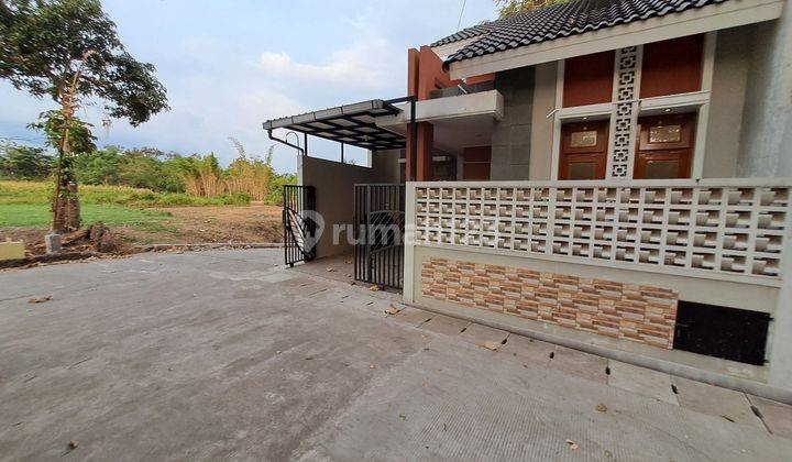 Rumah Modern Cantik di Dekat LPMP Kalasan Sleman Yogyakarta 2