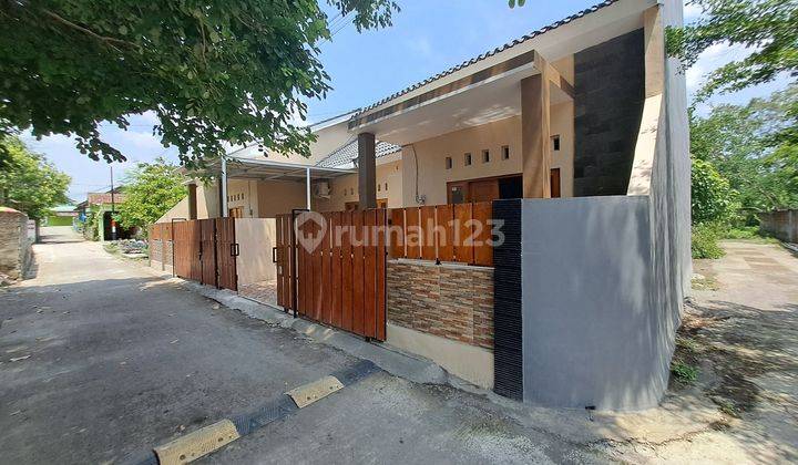 RUMAH CANTIK SIAP HUNI UTARA LPMP KALASAN SLEMAN 2