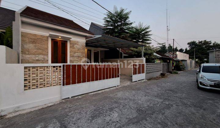  Rumah Modern Siap Huni di Purwomartani Sleman 2