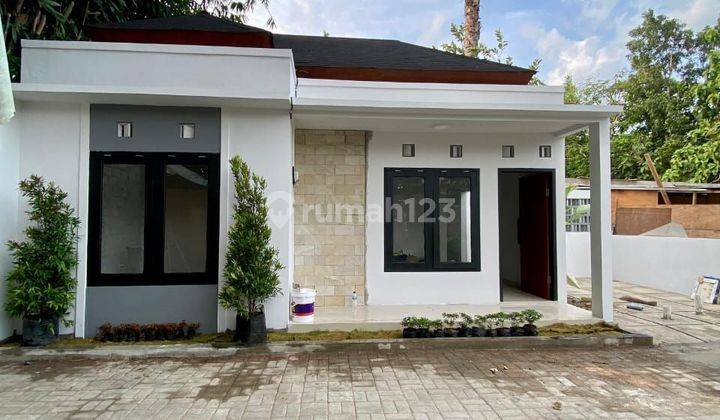 Rumah Cantik Murah Timur RSUD Prambanan Sleman 1