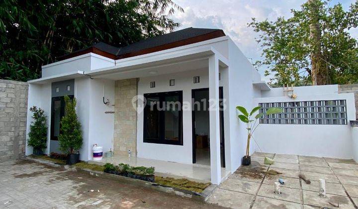 Rumah Cantik Murah Timur RSUD Prambanan Sleman 2