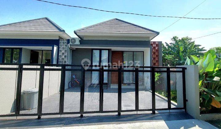 Rumah Mewah Limasan Tanah Luas  Purwomartani Sleman 1