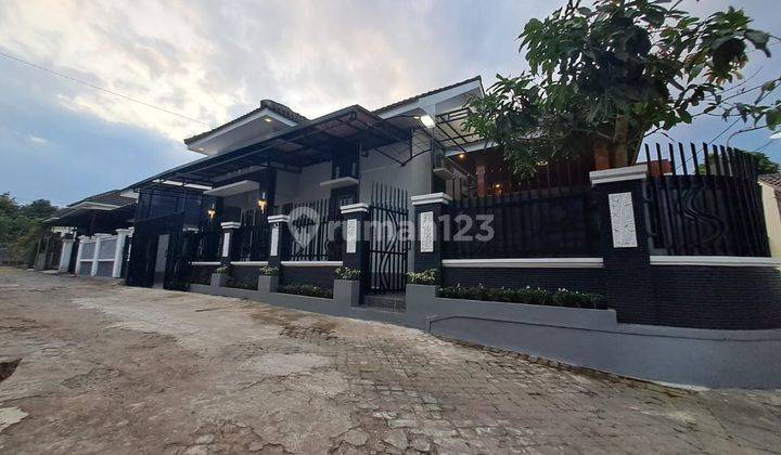 Rumah Istimewa Tanah Luas di Maguwoharjo Sleman 2