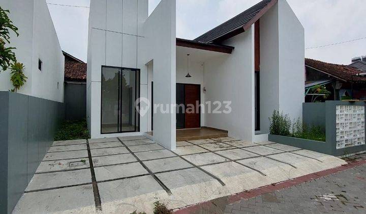 Rumah Modern Smart Home Caturharjo Sleman Yogyakarta 2