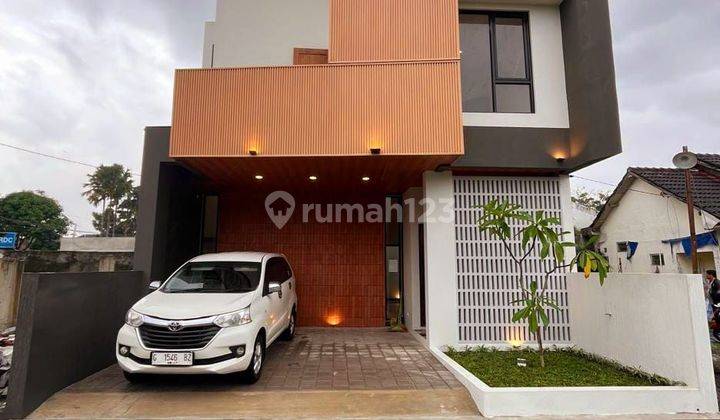 Rumah 2 Lantai Estetik Purwomartani Sleman Yogyakarta 1