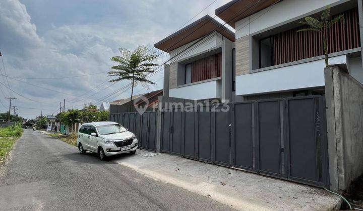 Rumah Kontemporer 2 Lantai di Jalan Palagan Km 9.5 Sleman Yogyakarta, Ngaglik 2