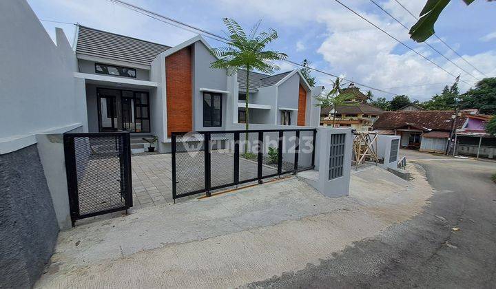 Rumah Scandinavian Modern Dekat Pemda Sleman Yogyakarta 2