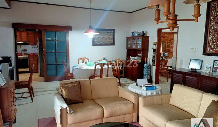 Rumah terawat di sarikaso – gegerkalong, Lokasi bagus, Taman luas Kotak 15x20 10