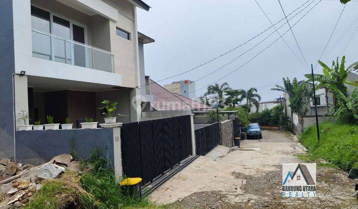 Rumah 2 Lantai Bagus Unfurnished SHM di Gerlong Permai, Bandung 2