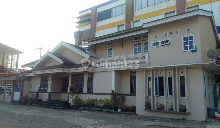 Rumah+Ruko+Kostan dijual Jl.Aruji Kartawinata kuningan 2