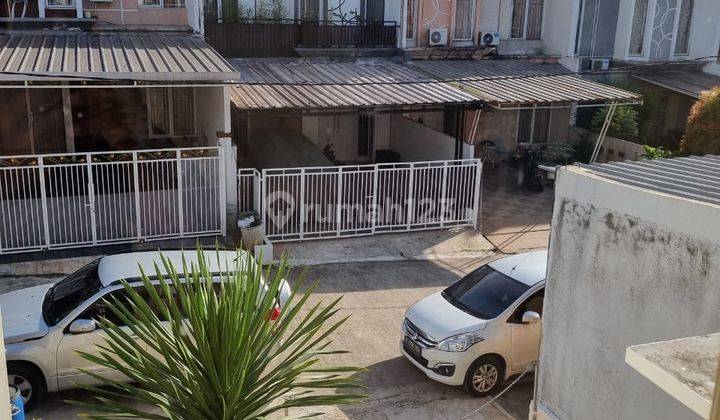 Rumah modern minimalist di Grand Depok City Cluster Akasia 