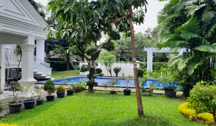 Disewakan Rumah Hook Dekat MRT Private Swimming Pool Taman Cilandak Jakarta Selatan 2