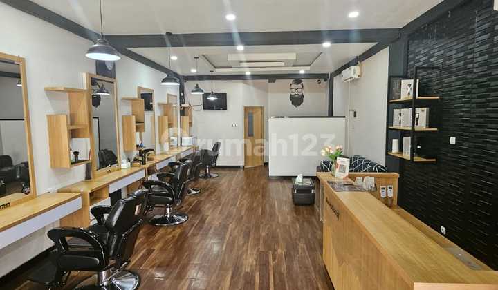 For Rent: Shop House Facing Main Road in Kemang Pratama, Bekasi