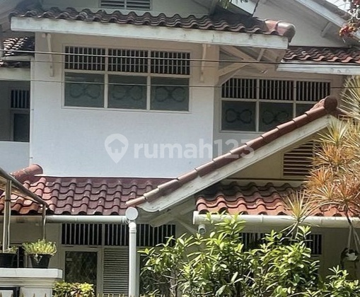 Rumah 2 Lantai Jatiwaringin Asri Jalan Lebar Bagus di Pondok Gede Rumah 2 Lantai Jatiwaringin Asri Jalan Lebar Bagus di Pondok Gede