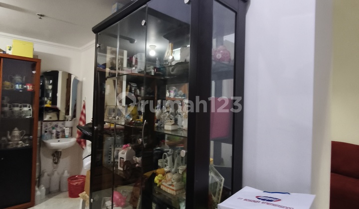 Lantai 1 Apartemen Grand Palace Kemayoran 3 Kamar Tidur Bagus  2