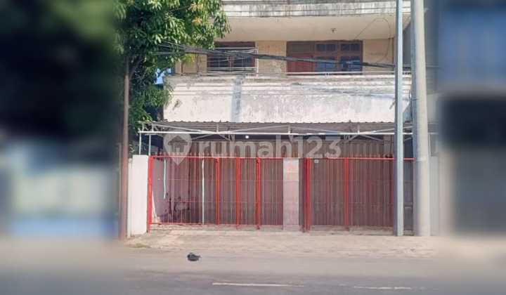 Ready-to-Use Commercial Property in Central Tambaksari Surabaya