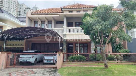 Rumah Mewah Pakuwon Indah Siap Huni Surabaya Barat