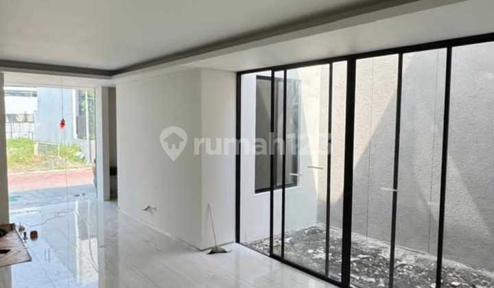 New Modern Minimalist House Dian Istana West Surabaya 2