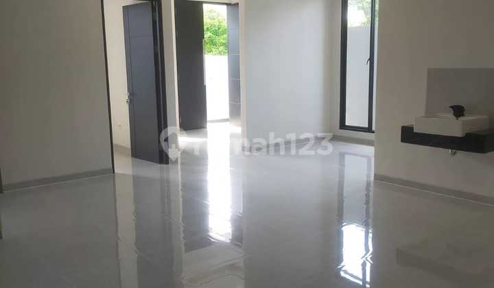 New Gress Modern Minimalist House Hook Sutorejo Prima 2