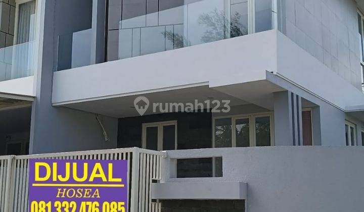 Rumah Gress Scandinavian Manyar Tirtoyoso Surabaya Timur 2