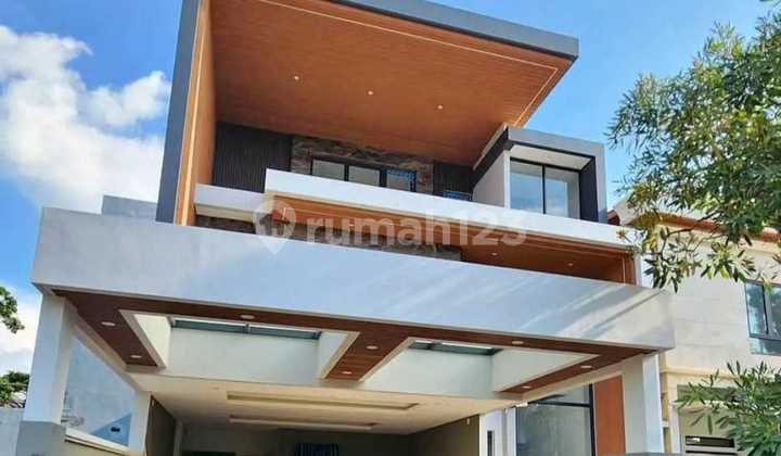 Rumah Baru Modern 3 Lantai dengan Private Lift Citraland Surabaya Barat Rumah Baru Modern 3 Lantai dengan Private Lift Citraland Surabaya Barat