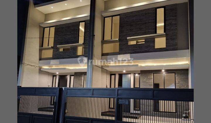 Rumah Baru Gress Klampis Semolo Surabaya Timur 1