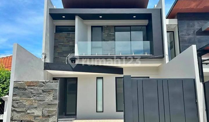 New Fresh Modern Minimalist House, Manyar, East Surabaya New Fresh Modern Minimalist House, Manyar, East Surabaya