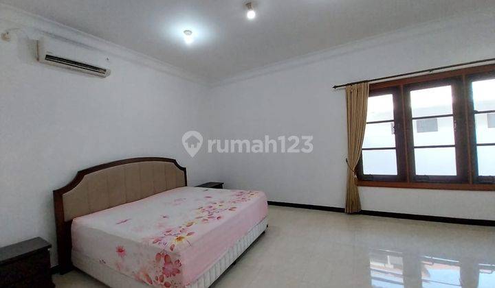 Rumah Bagus Siap Huni Graha Family Surabaya Barat 2