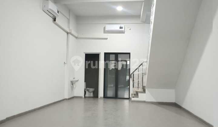 2 Newly Built Adjacent Shophouses Grand Eastern East Surabaya