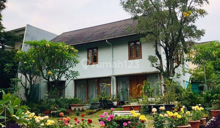 Rumah Hook Bagus di Bsd Taman Giri Loka, Tangerang 1