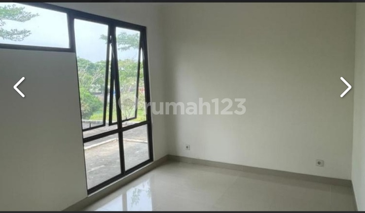 Front Garden House in Ritzone Cluster, The Icon Quick Sale Negotiable Until Deal BSD Front Garden House in Ritzone Cluster, The Icon Quick Sale Negotiable Until Deal BSD