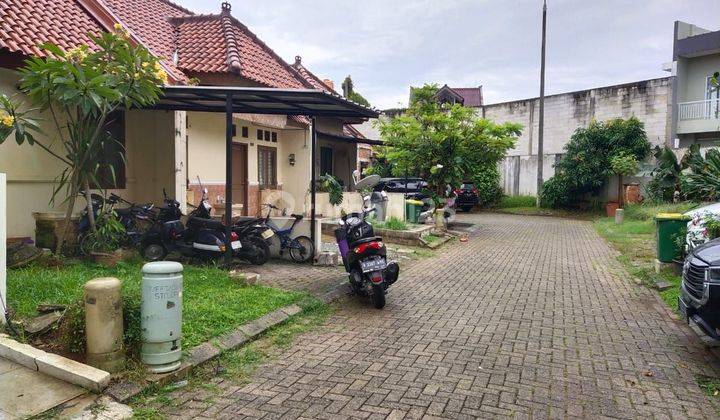 Rumah 1 Lantai Di Komplek Elit 2