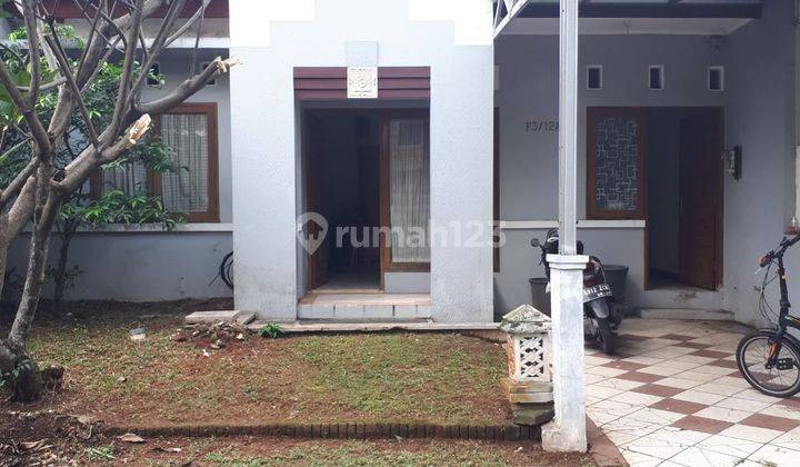 Rumah 1.5 lantai lokasi mewah dan strategis 1