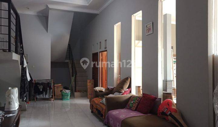 Rumah 2lt bagus dan luas 1