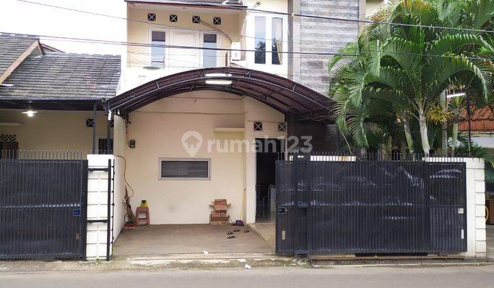 Rumah 2lt bukan komp jl pluto Cirendeu 1