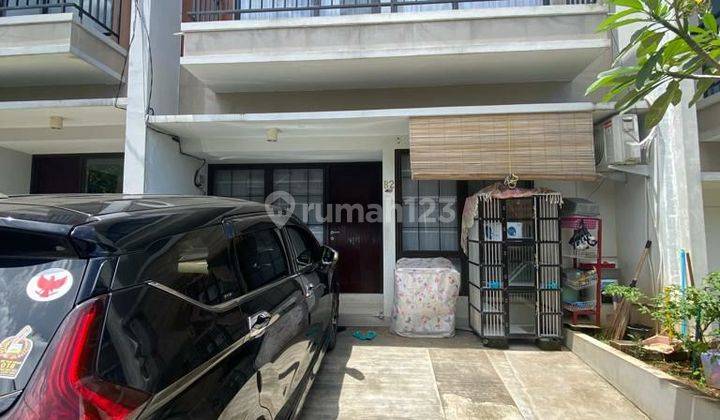 Rumah 2lt masih baru  1