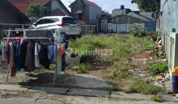 Tanah kotak pinggir jalan di Pondok Cabe 1