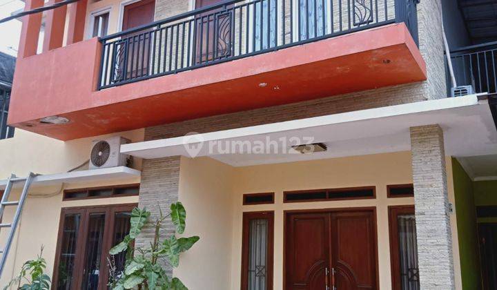 Rumah 2lt di dalam cluster privat keluarga 2