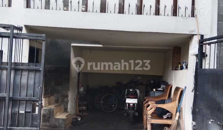 Rumah 2 Lt Dalam Town House Legoso 2