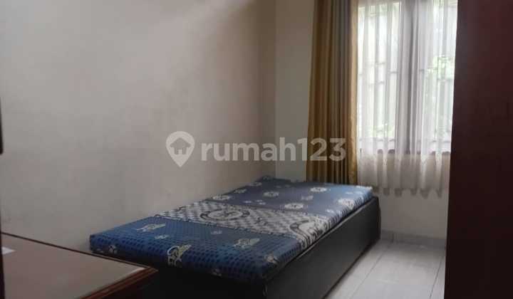 Rumah 2Lt Strategis 2