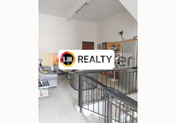 Ruko di Srondol Square Kyai Mojo Semarang. Harga sewa Rp. 200jt/th 2