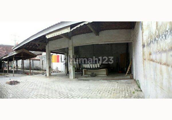 Gudang di Kh Thohir Majapahit Semarng 4