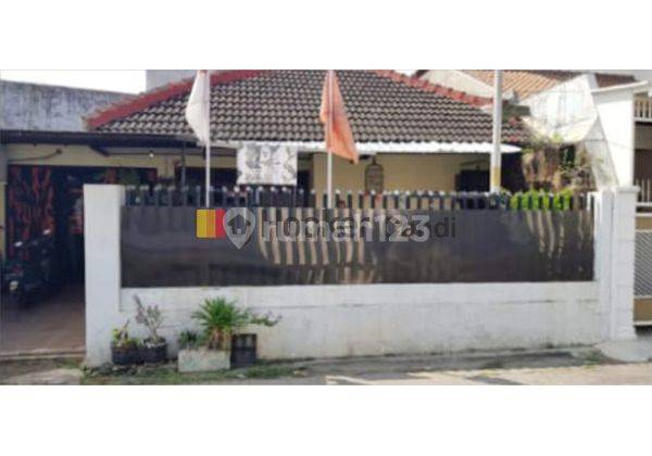 Rumah di Anggrek Semarang Tengah 1