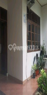 5-Bedroom House, Strategic Location Near BSD