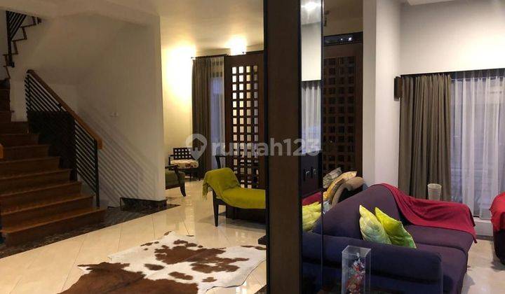 Rmh Cantik di Senayan Bintaro,Fully Furnished,Hunian Eksklusif 2