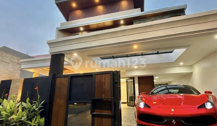Rmh Cantik,Cluster Griya Mandiri,,Gandaria,Kebayoran Baru,Kolam Renang,Dkt ke Mall Gandaria City,Dkt ke Pasar Modern Mayestik,Dkt ke Terminal Blok M,Dkt ke Rs.pertamina & Dkt ke Sekolah2 Sma Favorit,